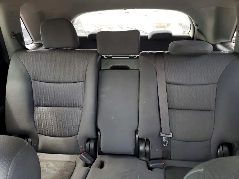 2013 KIA SORENTO LX  