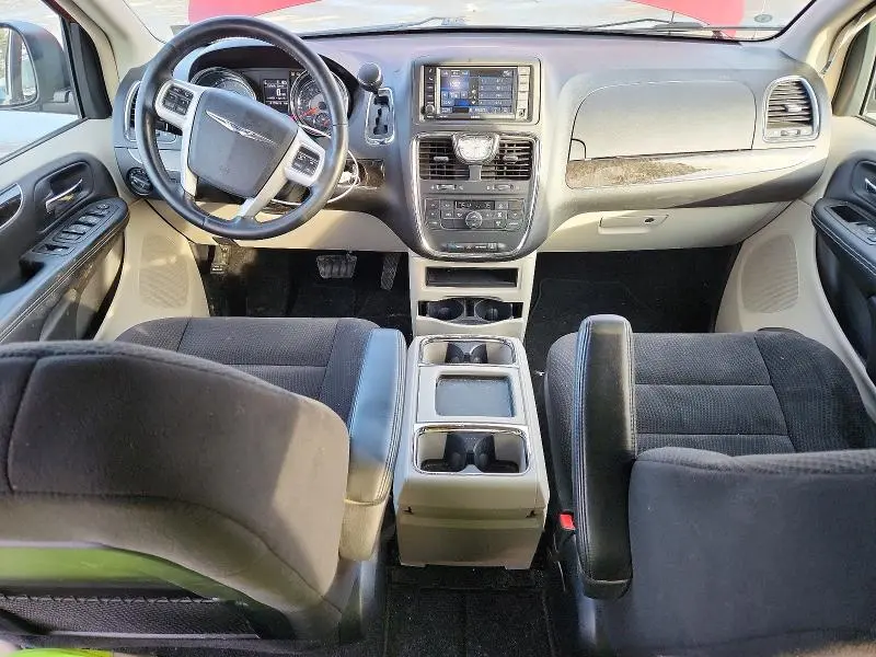 2014 CHRYSLER TOWN & COUNTRY TOURING  