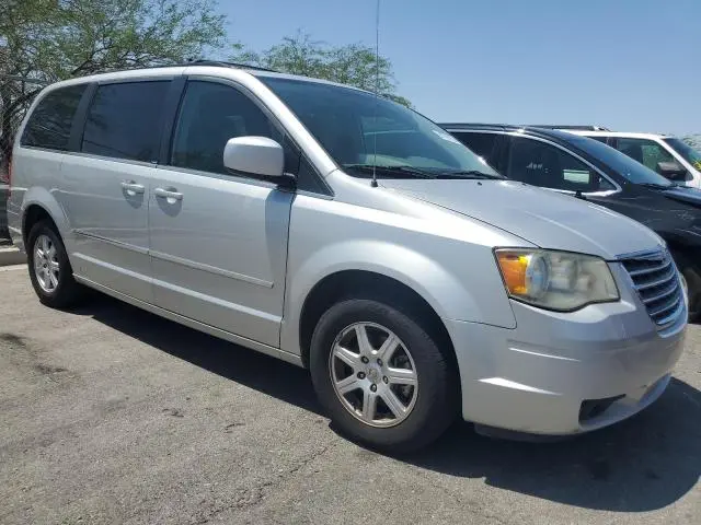 2010 CHRYSLER TOWN & COUNTRY TOURING  