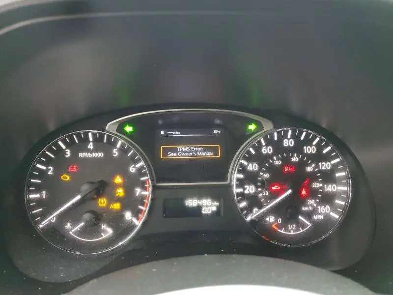 2014 NISSAN PATHFINDER SV  