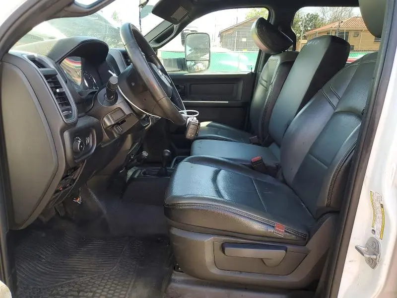 2022 RAM 3500 TRADESMAN  