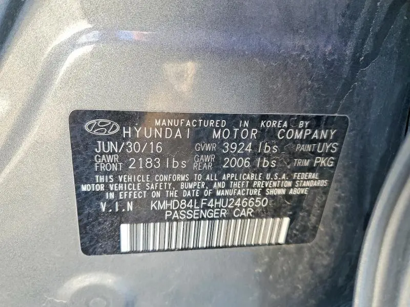 2017 HYUNDAI ELANTRA SE  