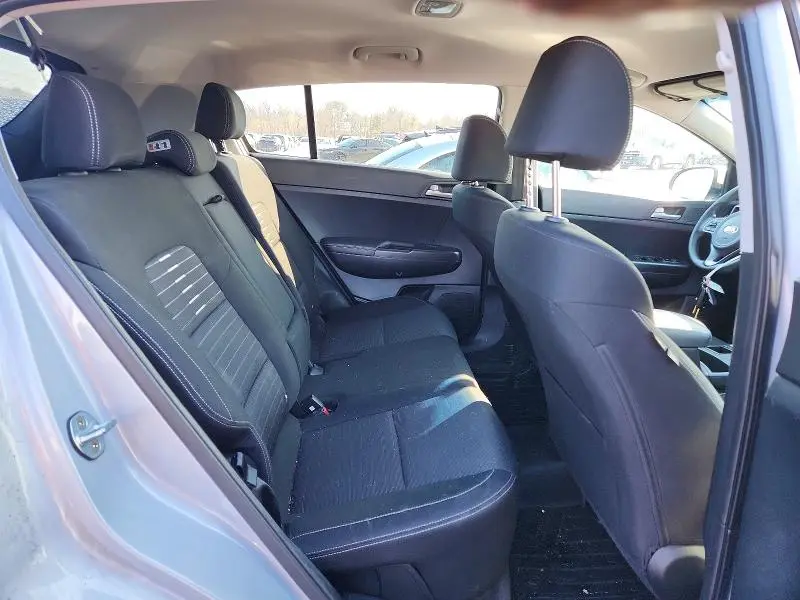 2018 KIA SPORTAGE LX  