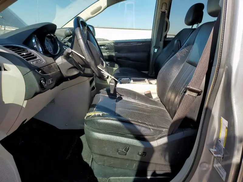 2015 CHRYSLER TOWN & COUNTRY TOURING  