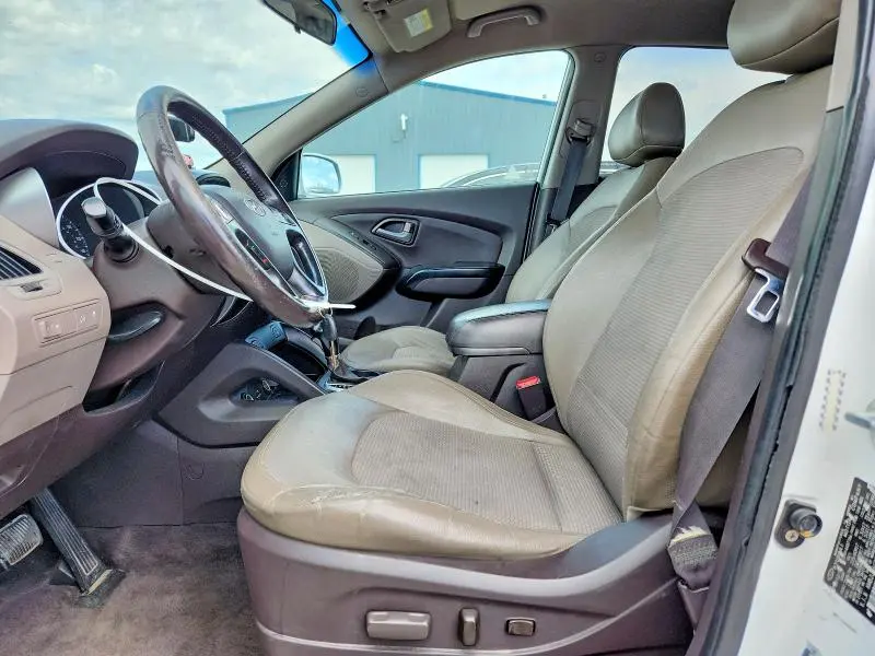 2015 HYUNDAI TUCSON SE  