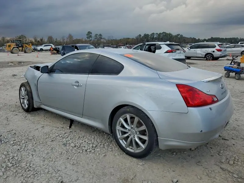 2015 INFINITI Q60 JOURNEY  