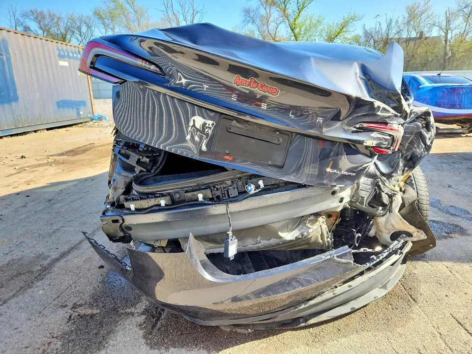 2024 TESLA MODEL 3   