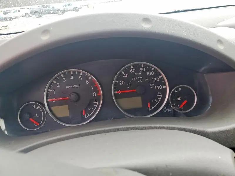 2011 NISSAN FRONTIER S  