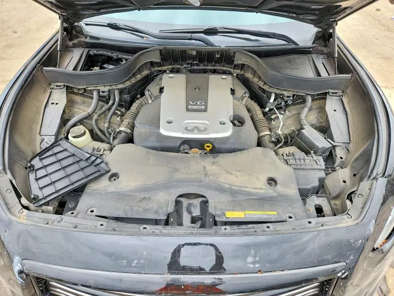 2015 INFINITI QX70 BASE  