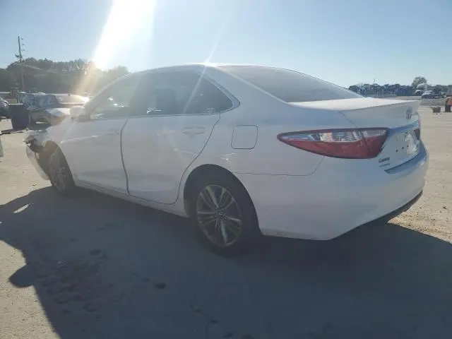 2016 TOYOTA CAMRY LE  