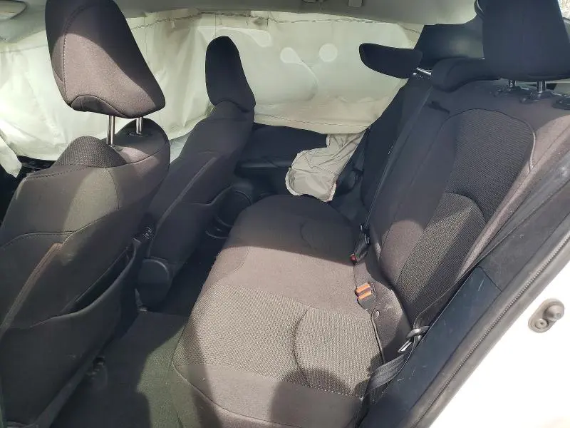 2022 TOYOTA PRIUS LE AWD-E  