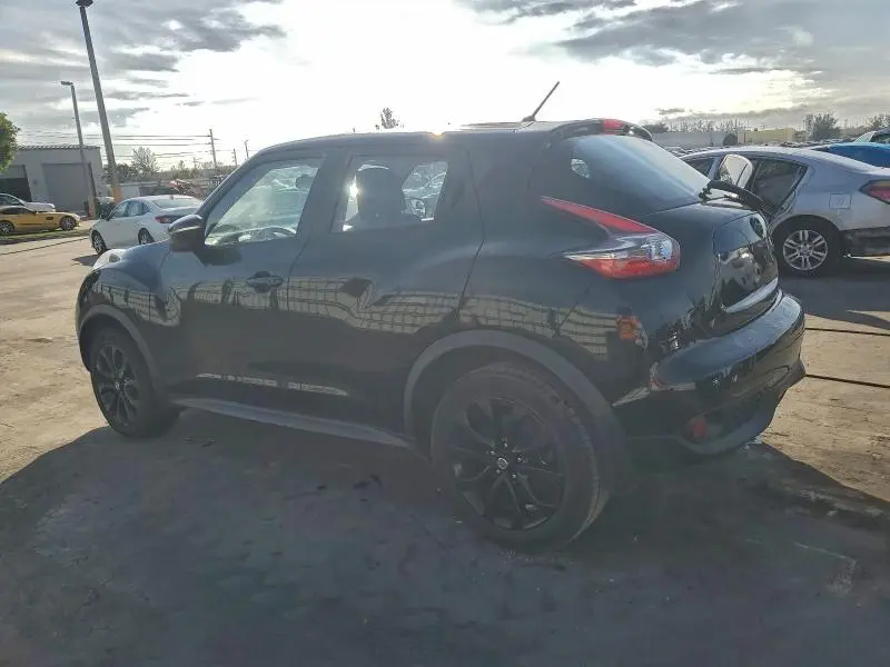 2015 NISSAN JUKE S  