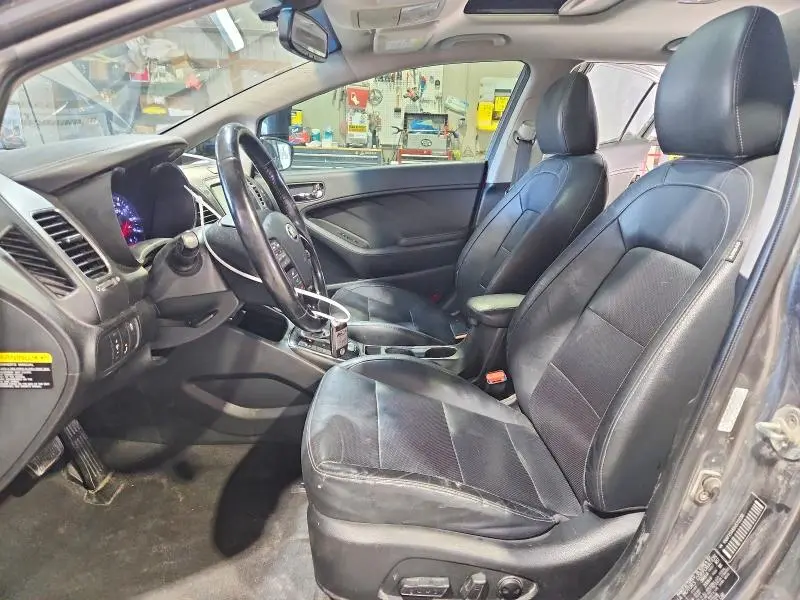 2017 KIA FORTE EX  