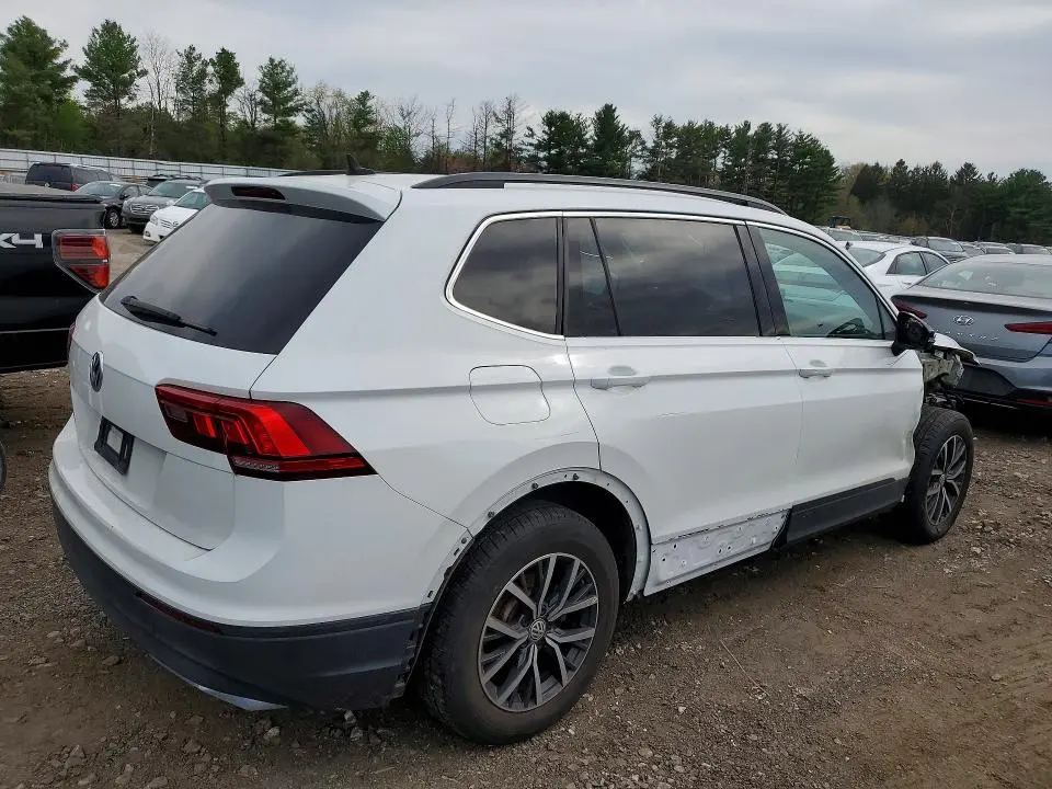 2019 VOLKSWAGEN TIGUAN SE  
