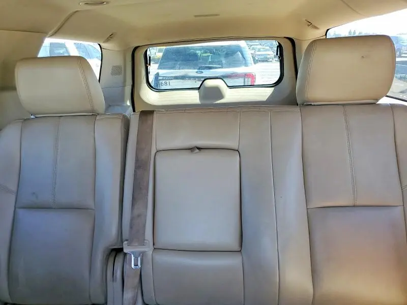 2013 CHEVROLET SUBURBAN K1500 LT  