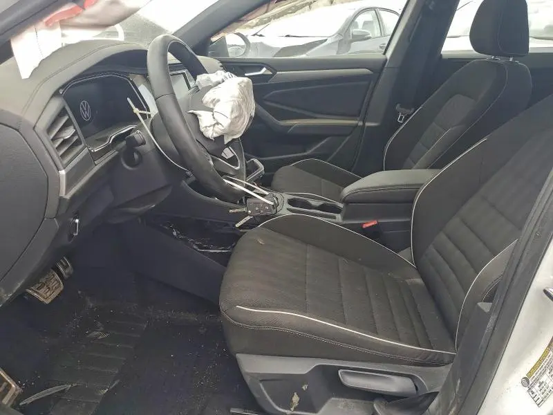 2024 VOLKSWAGEN JETTA SPORT  