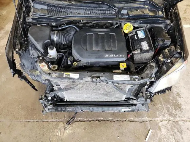 2016 CHRYSLER TOWN & COUNTRY TOURING L  