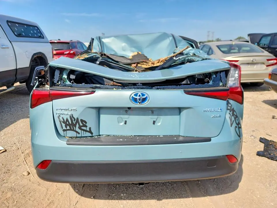 2020 TOYOTA PRIUS XLE AWD-E  