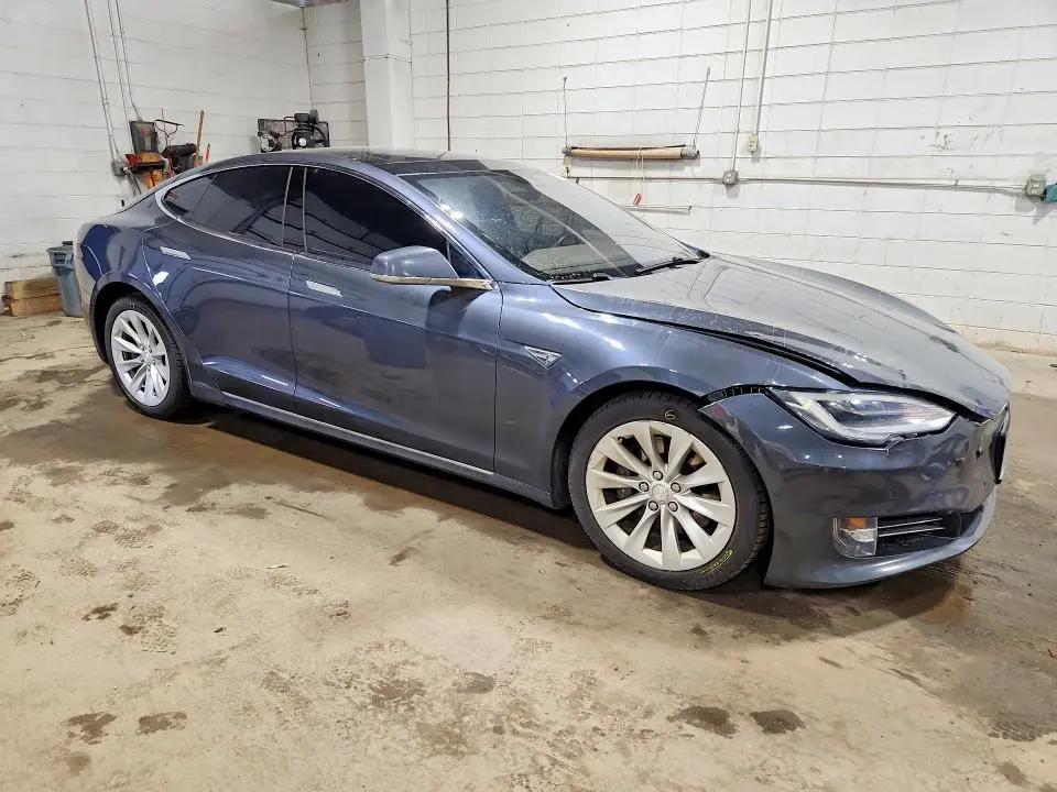 2016 TESLA MODEL S   