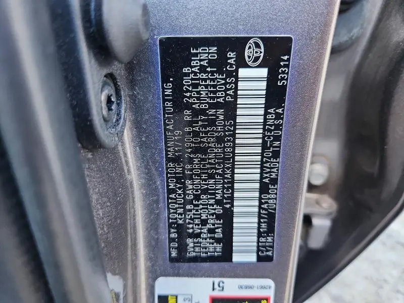2020 TOYOTA CAMRY LE  