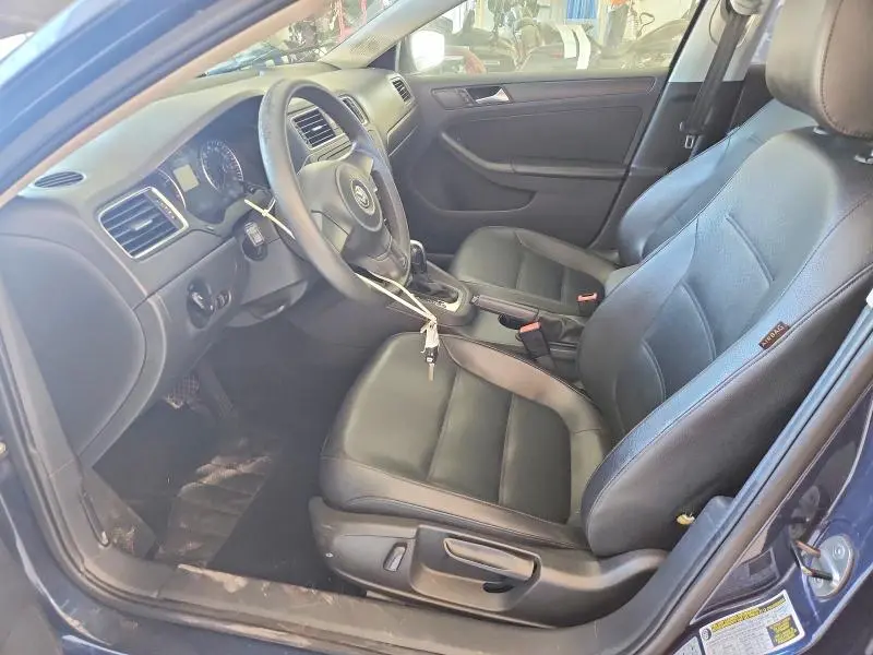 2014 VOLKSWAGEN JETTA SE  