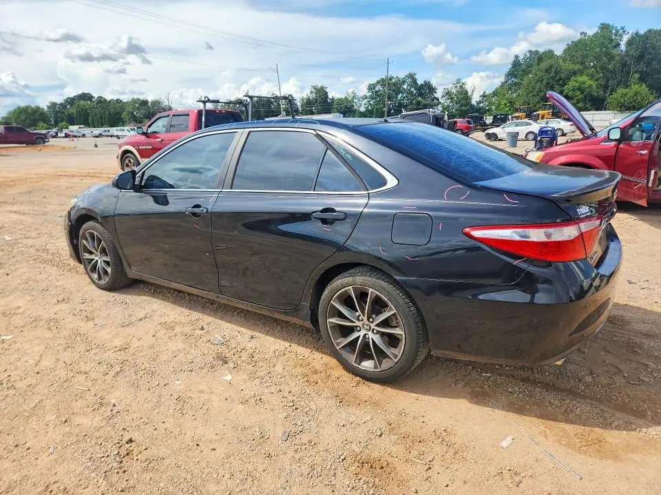 2015 TOYOTA CAMRY XSE V6  