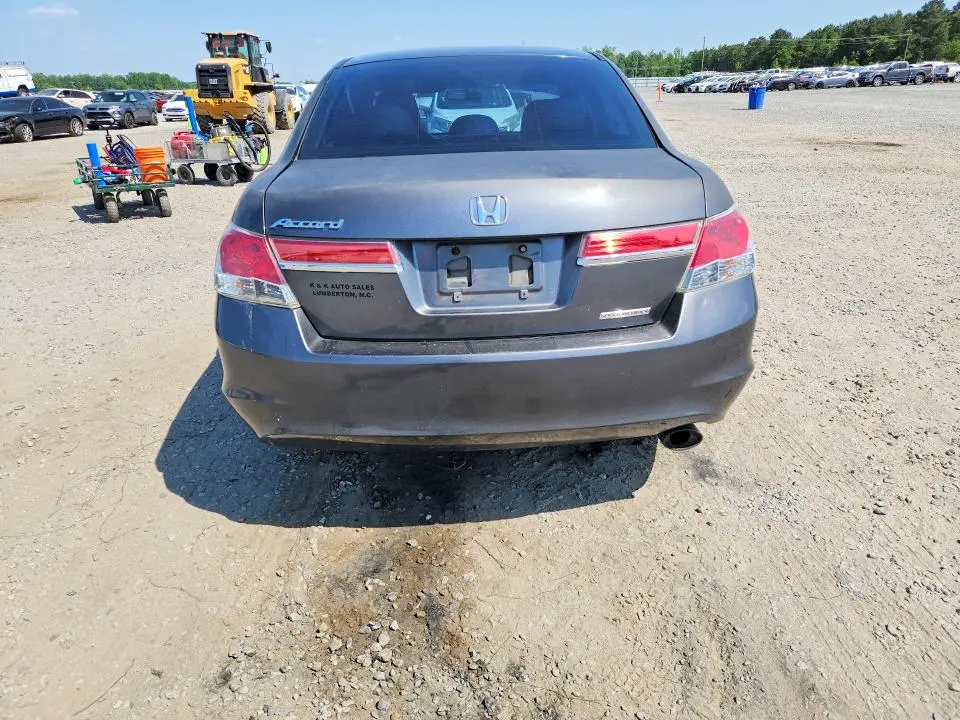 2011 HONDA ACCORD SE  