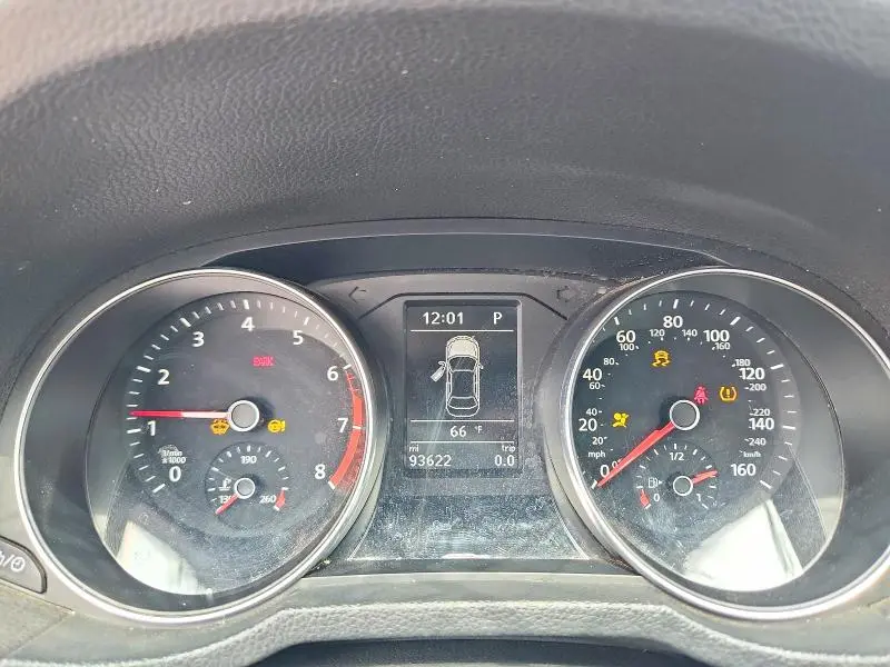 2016 VOLKSWAGEN PASSAT SE  