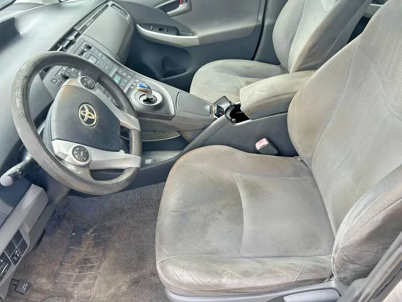 2010 TOYOTA PRIUS II  
