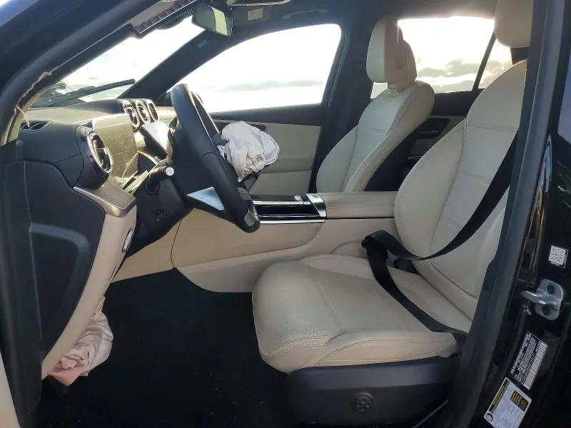 2024 MERCEDES-BENZ GLC 300 4MATIC  