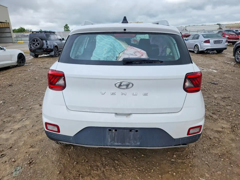 2022 HYUNDAI VENUE SEL  