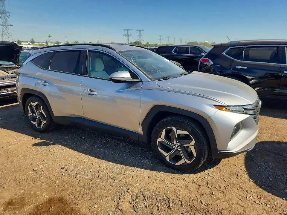 2024 HYUNDAI TUCSON SEL  