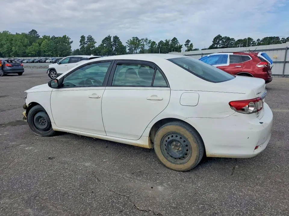 2011 TOYOTA COROLLA LE  