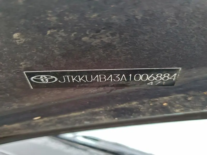 2010 TOYOTA SCION XD   