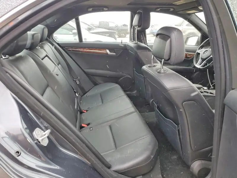 2013 MERCEDES-BENZ C 250  