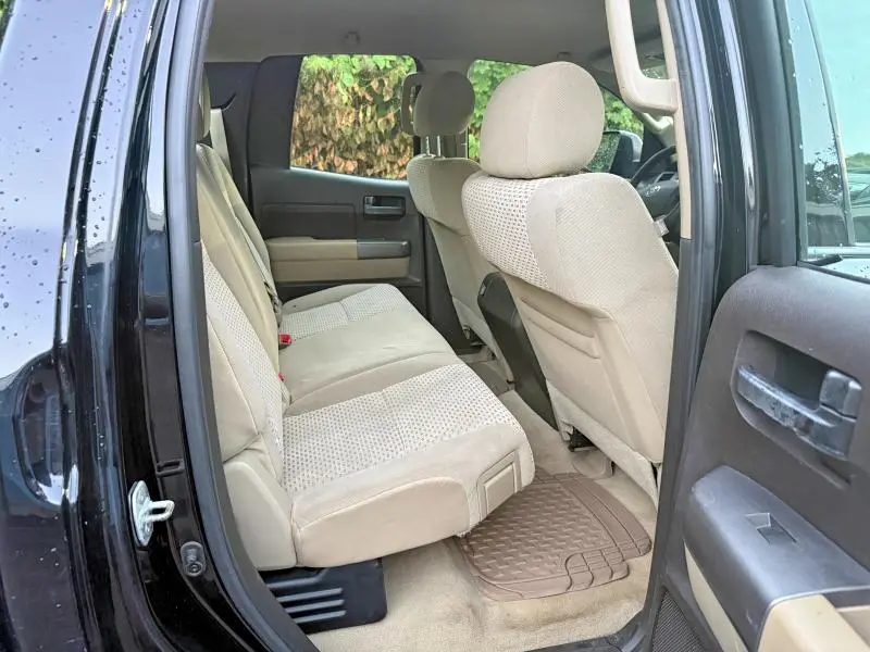 2011 TOYOTA TUNDRA DOUBLE CAB SR5  