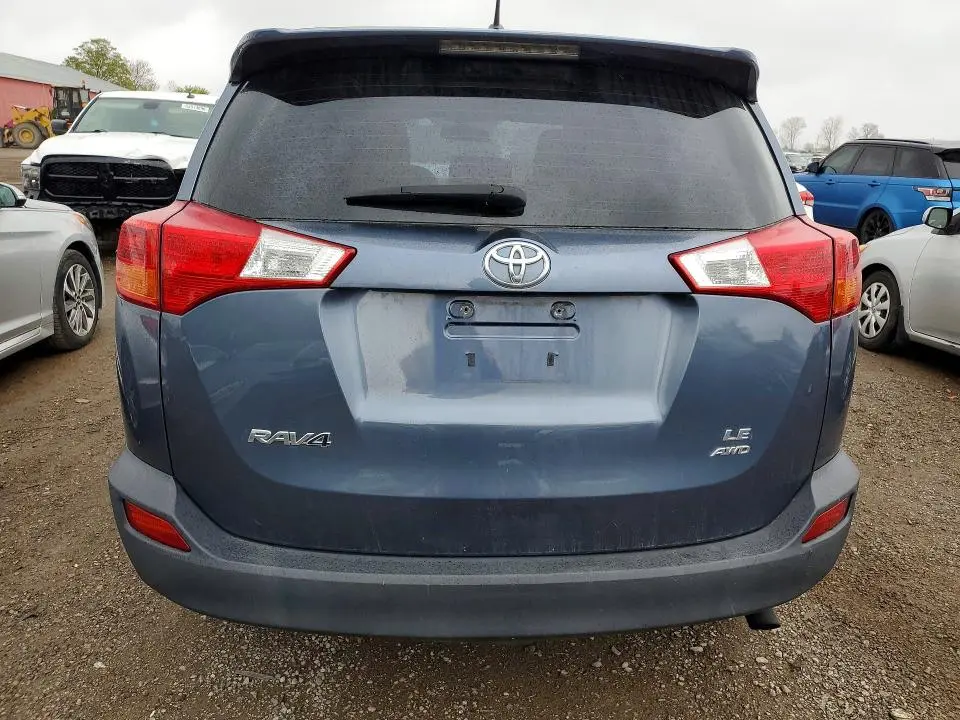 2013 TOYOTA RAV4 LE  