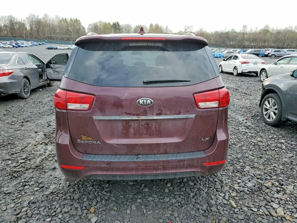 2018 KIA SEDONA LX  