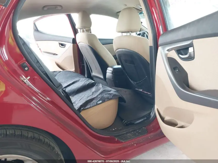 2013 HYUNDAI ELANTRA GLS