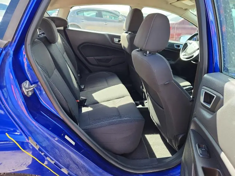 2015 FORD FIESTA SE  