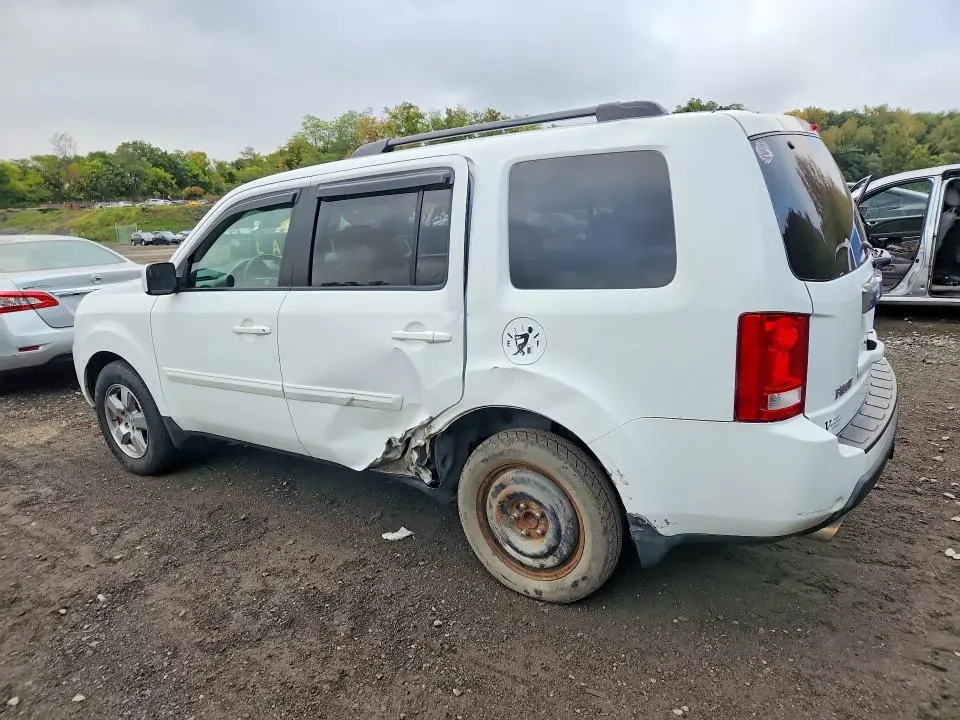 2011 HONDA PILOT EXL  