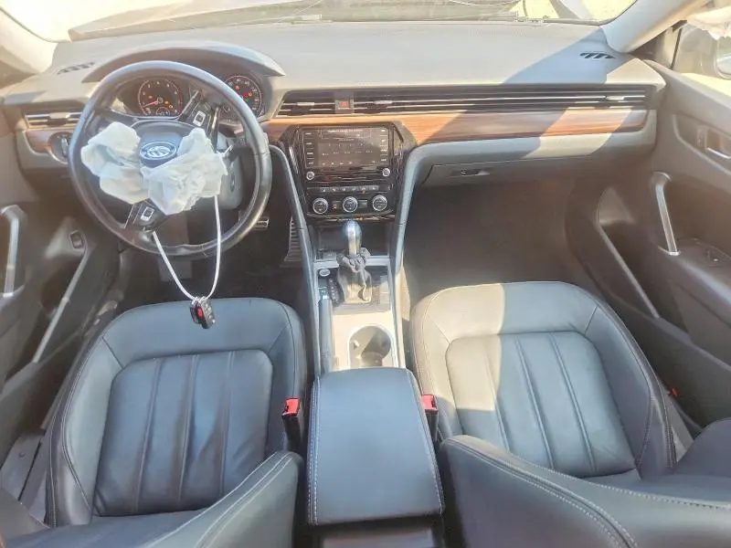 2020 VOLKSWAGEN PASSAT SEL  