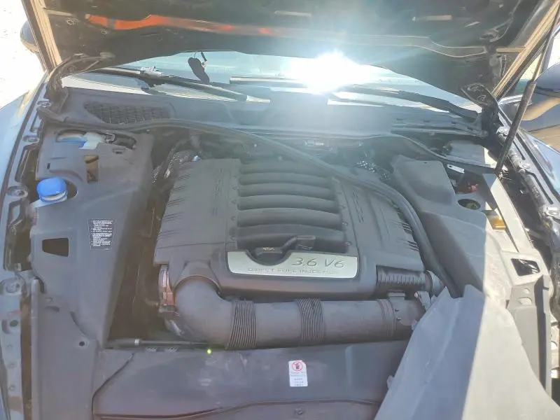 2012 PORSCHE CAYENNE   