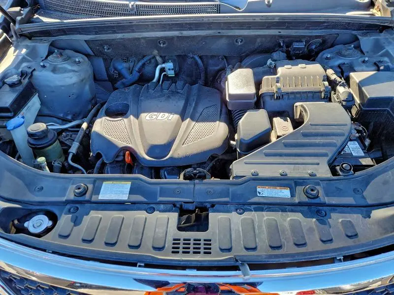 2012 KIA SORENTO BASE  