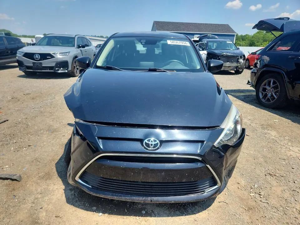 2018 TOYOTA YARIS IA BASE  