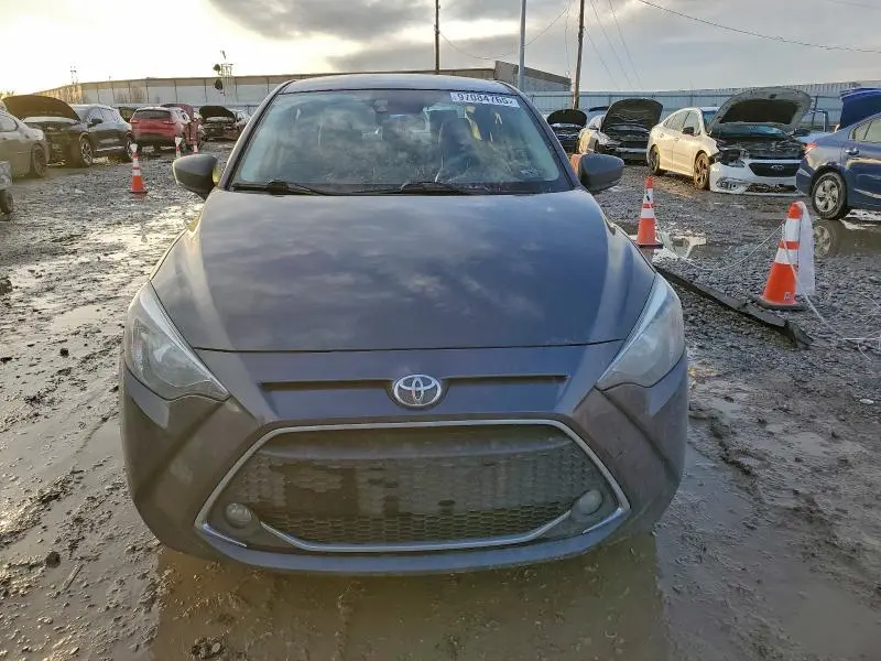 2019 TOYOTA YARIS L  