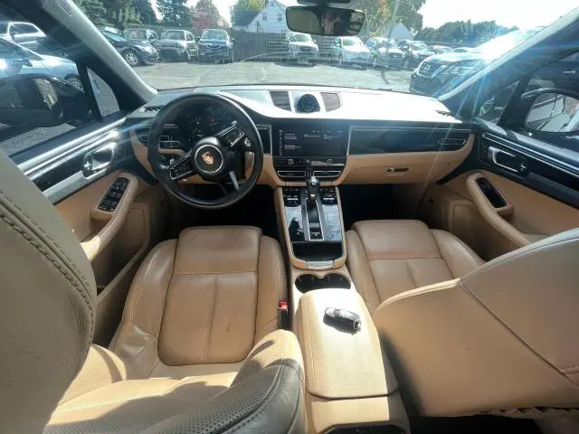 2022 PORSCHE MACAN   