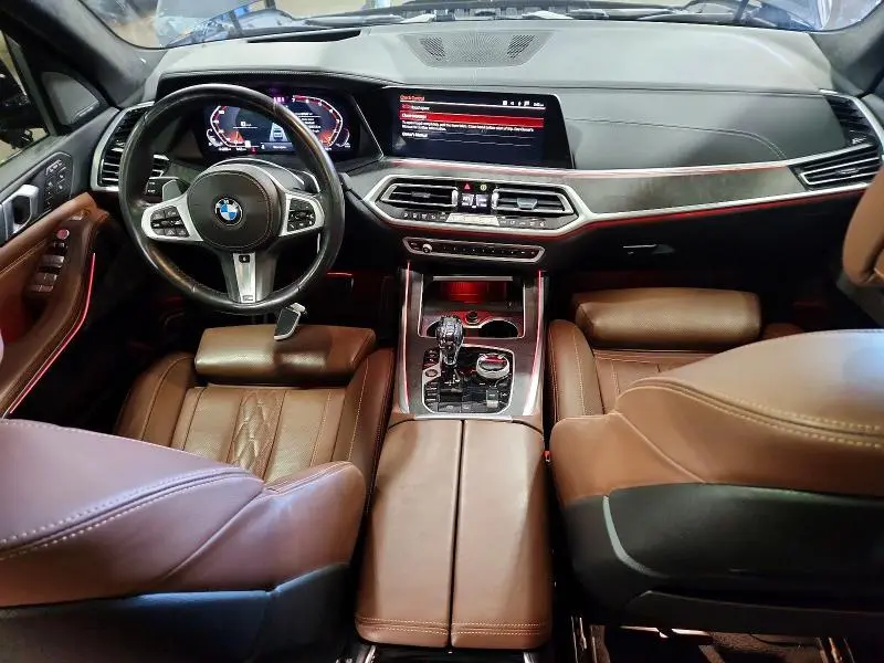 2022 BMW X7 M50I  