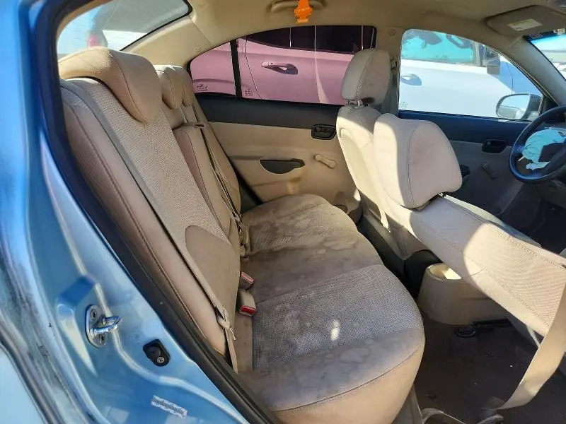 2011 HYUNDAI ACCENT GLS  