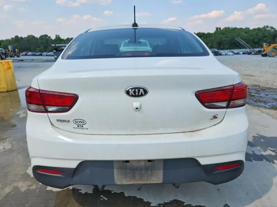 2020 KIA RIO S  